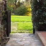 Fronte Con Parcheggio - Rainbow House * Porto Rotondo