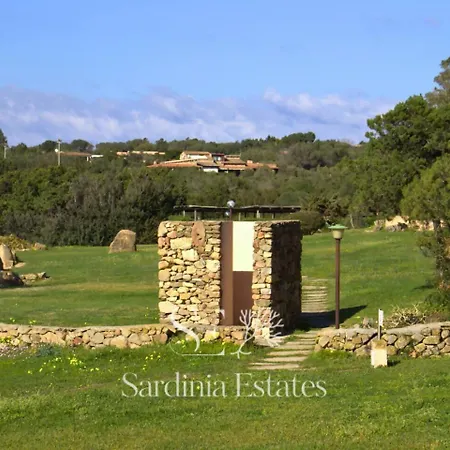 Fronte Con Parcheggio - Rainbow House *